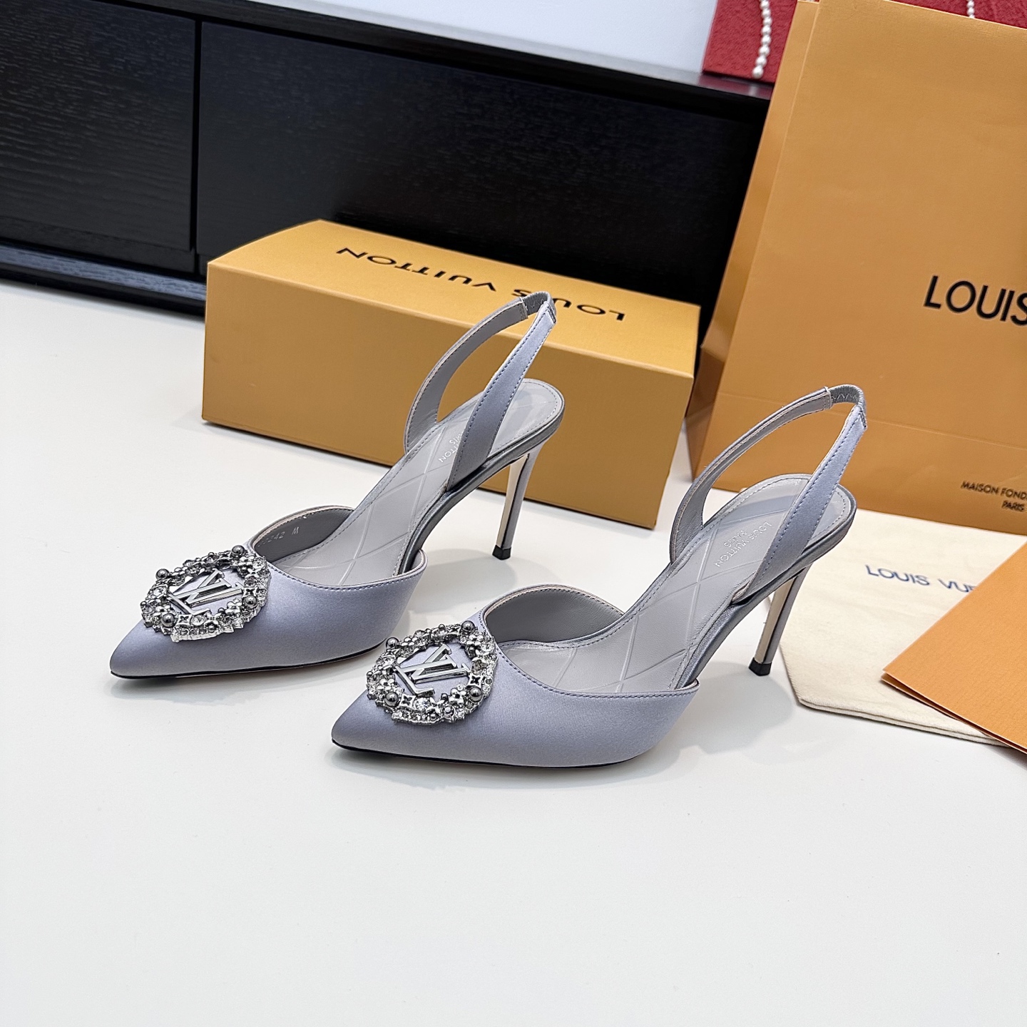 Women's high heels